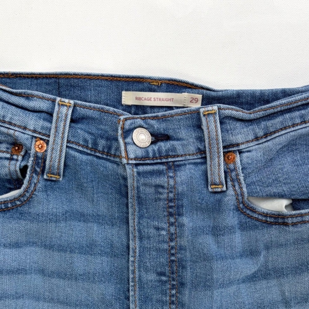 Levis Ribcage Straight High Rise Jeans Medium Wash Blue 79078-0017 W29 L32 - Picture 2 of 8